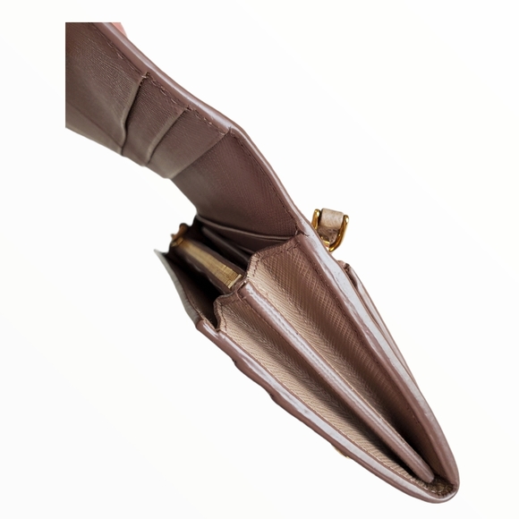 ‼️SOLD‼️PRADA LONG WALLET SAFFIANO SHINE LEATHER - Picture 9 of 14